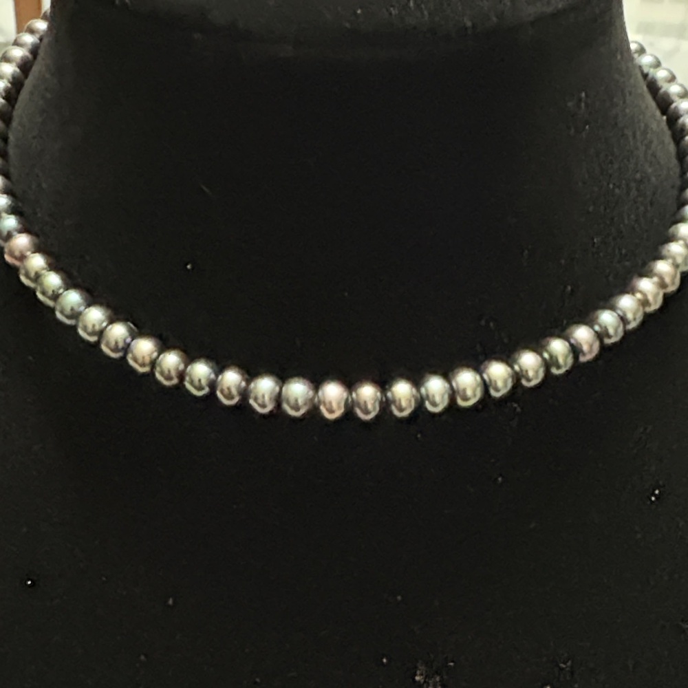 Black Pearl Choker Necklace